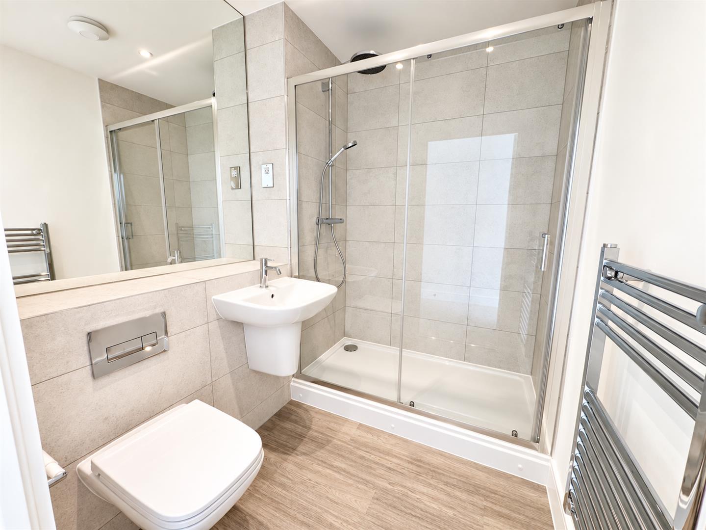 2 Bedroom Apartment